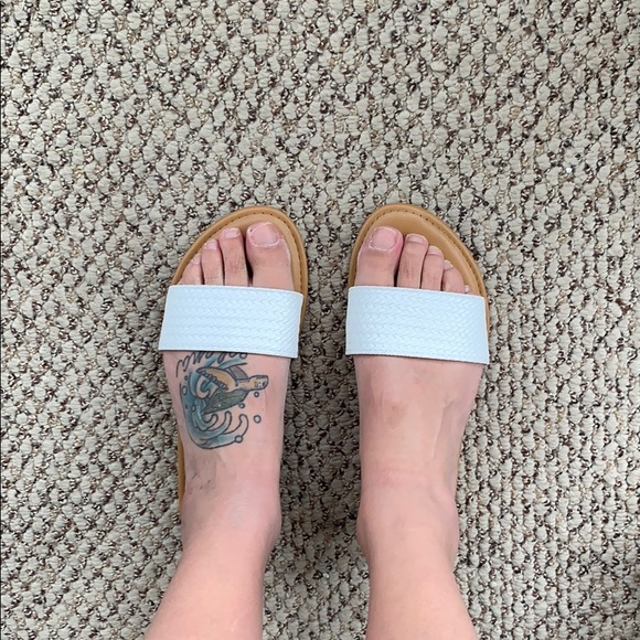 West loop Sandals - Picture 6 of 6